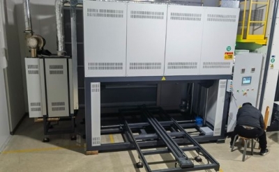 上海冠顶真空烧结炉如何破解生产困局？